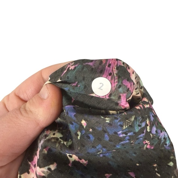 Lululemon Women’s Om Mesh Jogger Pants Floral Sport Black Multi Size 2 - Picture 14 of 16